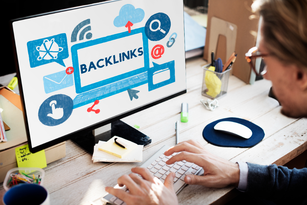 Adding backlinks on the website